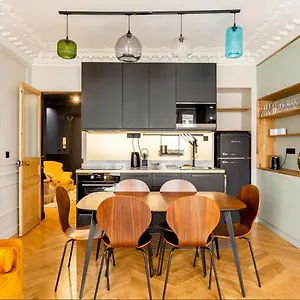 Stylish In The Heart Of , Paris France